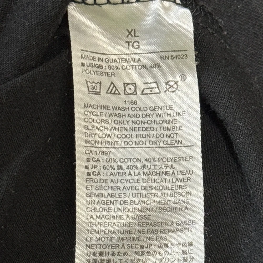 Banana Republic Chicago Scene Tee